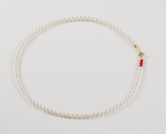 Mini Pearl Necklace with 18K Gold Accessories